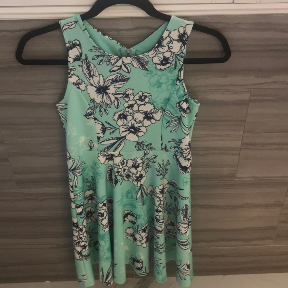 Girls floral dress